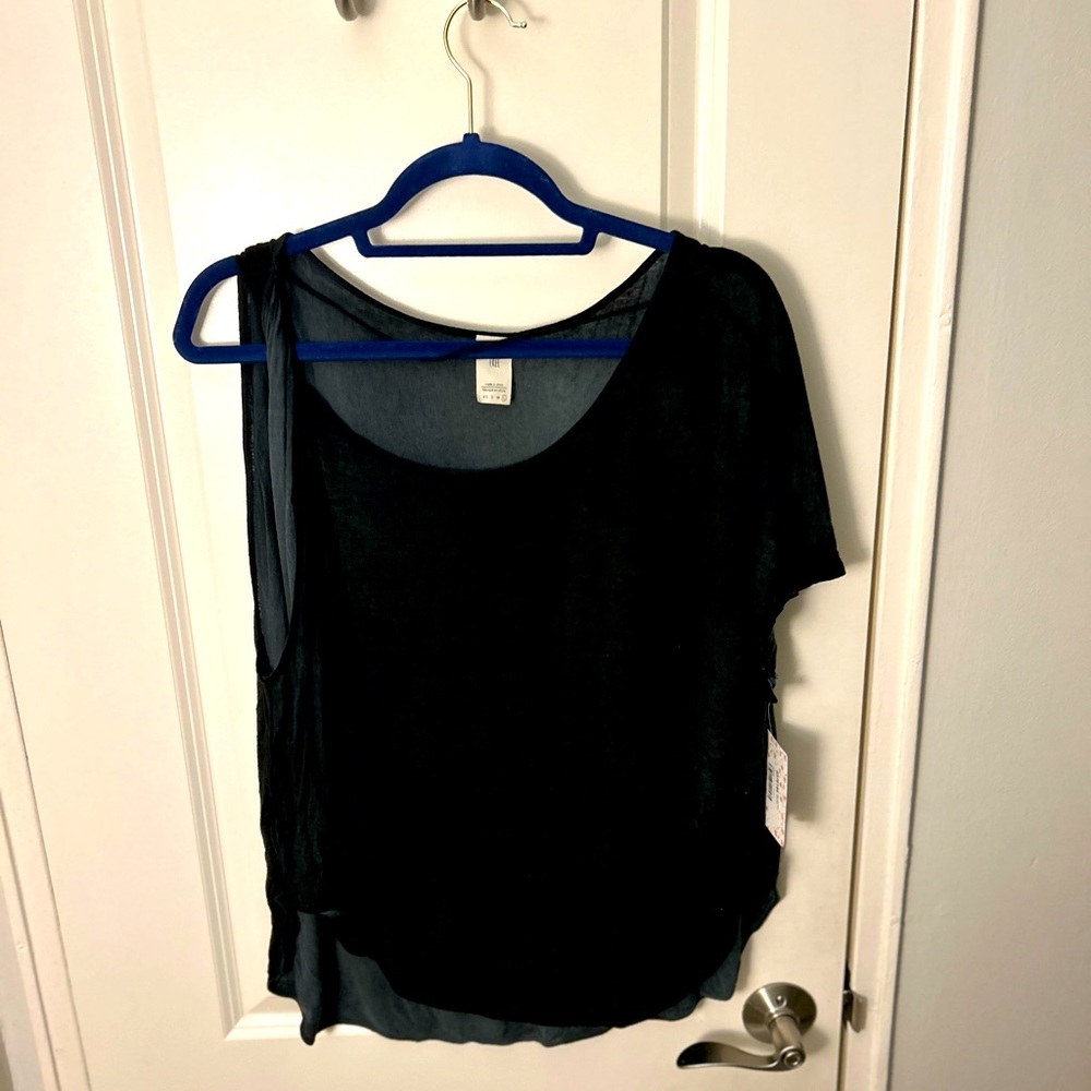 Free People one sleeve T, NWT